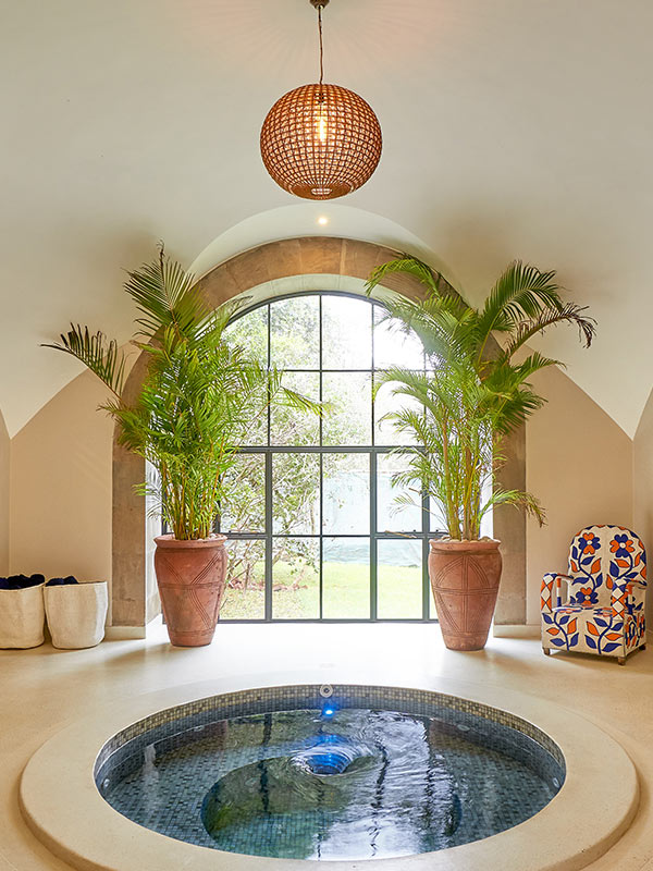 Giraffe-manor-The-Retreat-The-Spa-P1.jpg